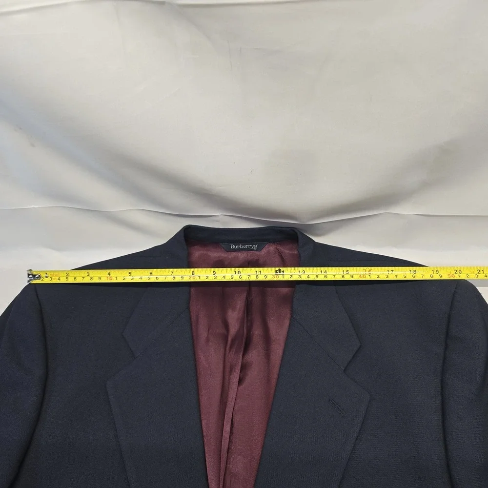 Burberrys Navy Blue Blazer Men‎ 48L Silver Buttons *read*